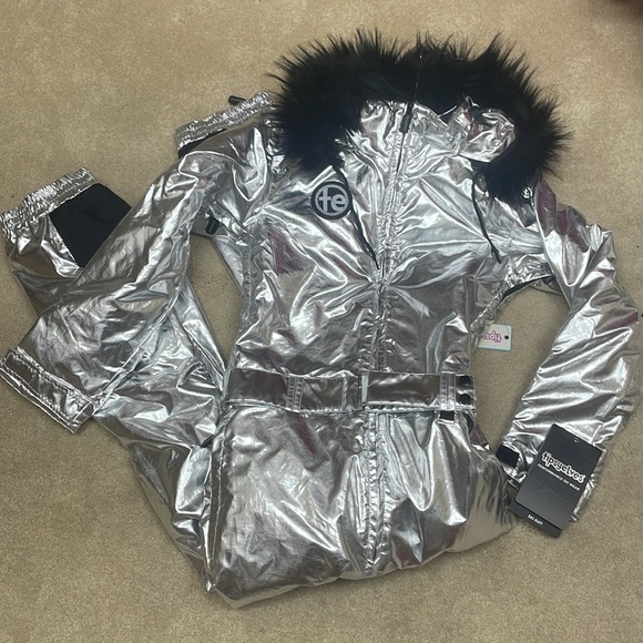 NWT Tipsy Elves WOMEN'S SILVER BULLET SNOW SUIT - Picture 3 of 7
